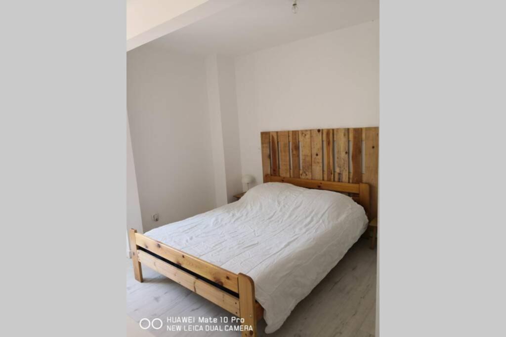 Appartement Avec Jardin Privatif Centre Ville Єр Екстер'єр фото