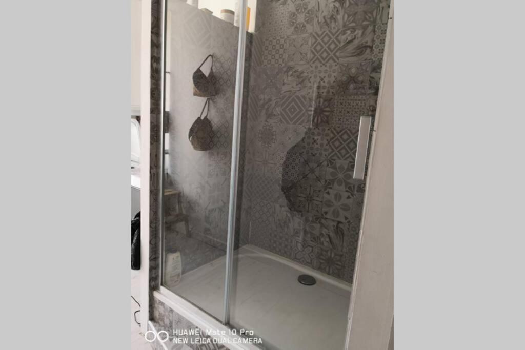 Appartement Avec Jardin Privatif Centre Ville Єр Екстер'єр фото
